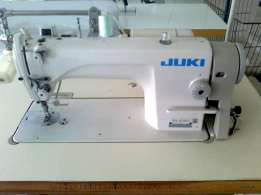 Швейна машинка "Juki"